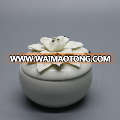 Handmade beautiful ceramic flower jewelry box for gift