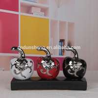 wholesale ceramic apple decoration figurine - red/white/black home accent